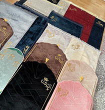 Load image into Gallery viewer, Custom printing for prayer mat (Prayer mat not included)