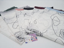 Load image into Gallery viewer, Bella shawls