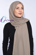 Load image into Gallery viewer, Elif instant Hijab Shawl ( شال كريب ايليف انستانت مع قمطة )
