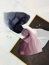 Load image into Gallery viewer, Wavy crepe shawls ( شالات كريب مموج )
