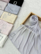 Load image into Gallery viewer, Kuwaiti shawl ( كشخة كويتي بستراس )
