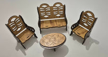 Load image into Gallery viewer, مجسمات خشبية صغيرة مستوحاة من التراث العربي الأصيل،
