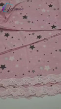 Load and play video in Gallery viewer, Zeina Prayer clothes (3 years to Adult size)(mother and daughter (اطقم صلاة للأم والبنوتات )
