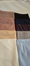 Load image into Gallery viewer, Havana Kashmir Shawls  ( شالات كشمير هافانا )
