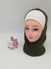 Load image into Gallery viewer, Knitwear trico Hijab
